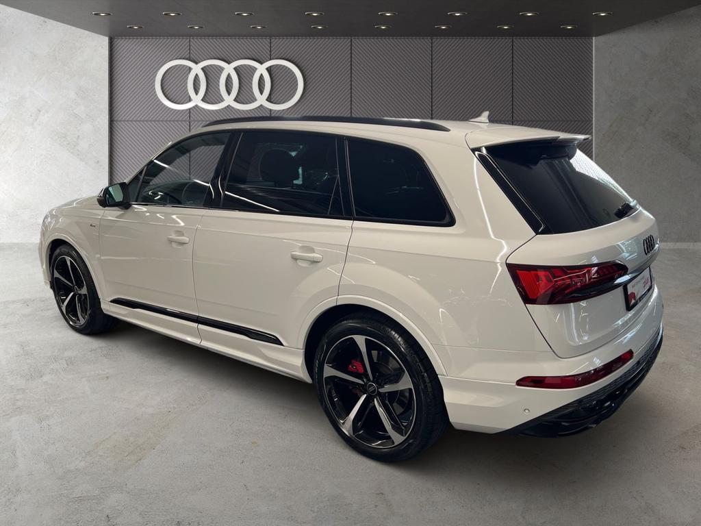 Audi Q7 2023