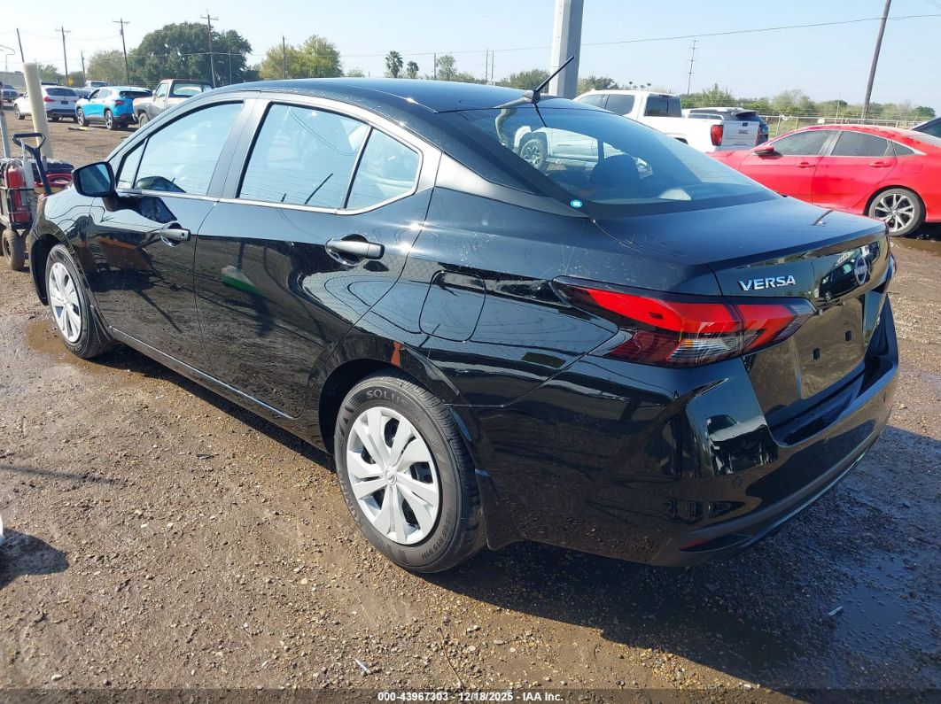 Nissan Versa 2025