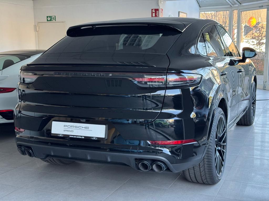 Porsche Cayenne 2023