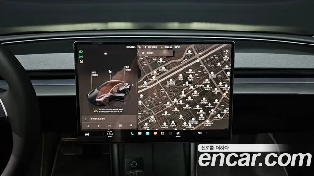 Tesla Model 3 2025