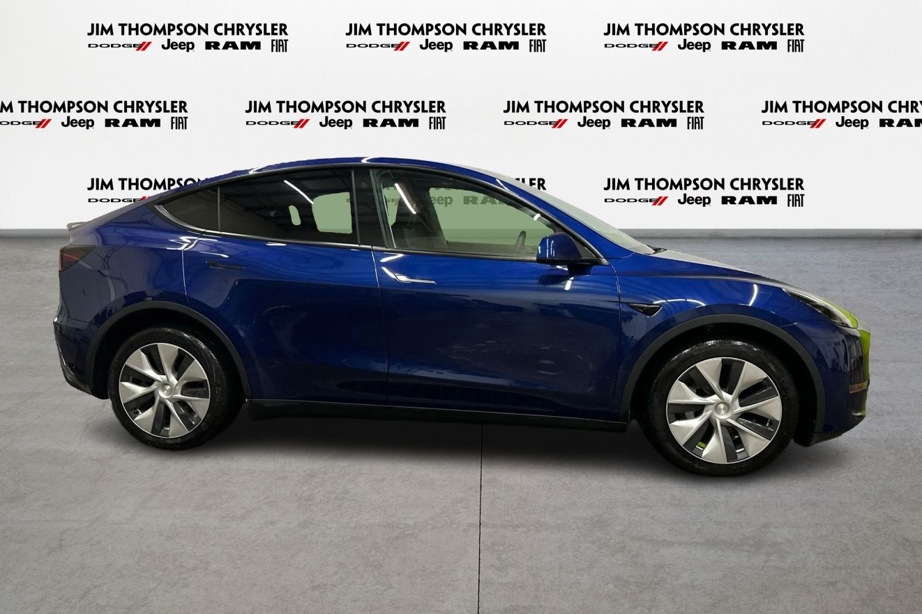 Tesla Model Y 2022