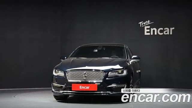 Lincoln MKZ 2020