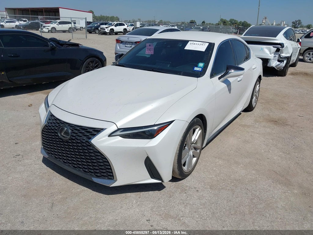 Lexus IS 300 2021