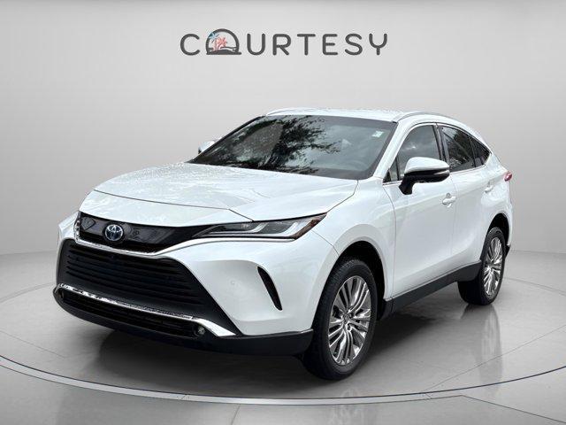 Toyota Venza 2023