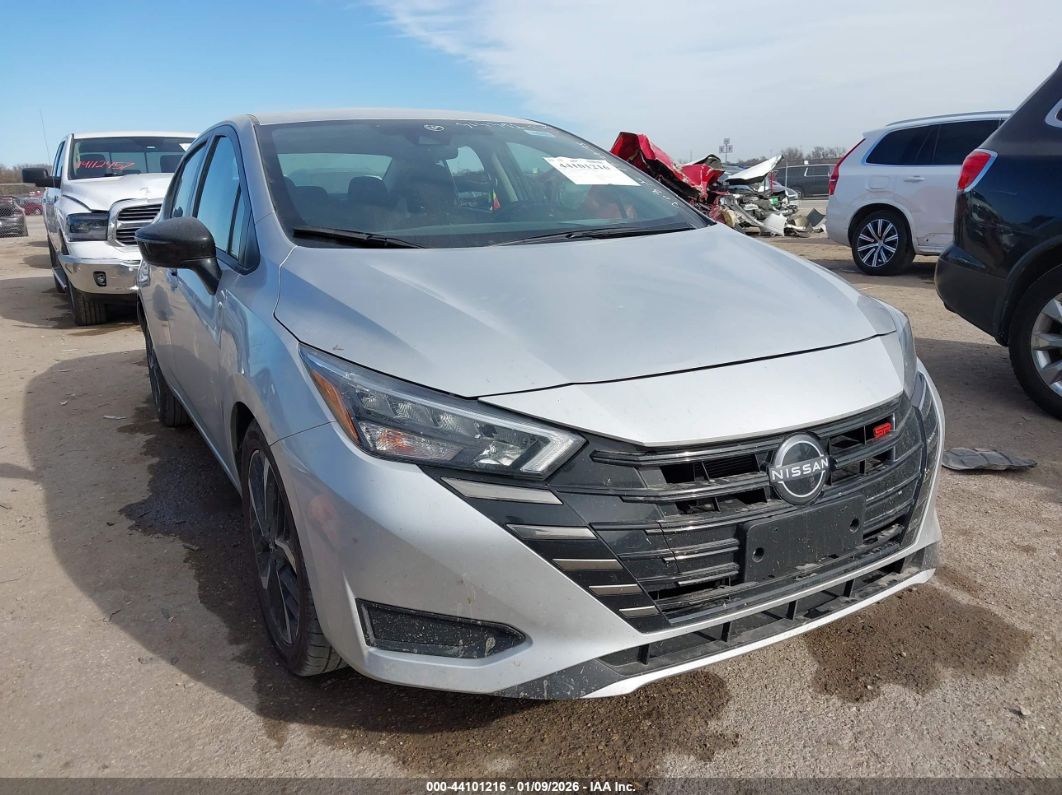 Nissan Versa 2024