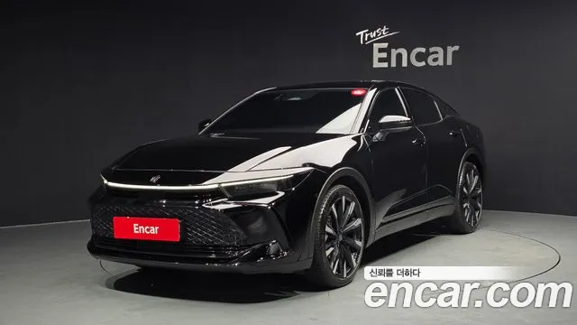 Toyota Crown 2023