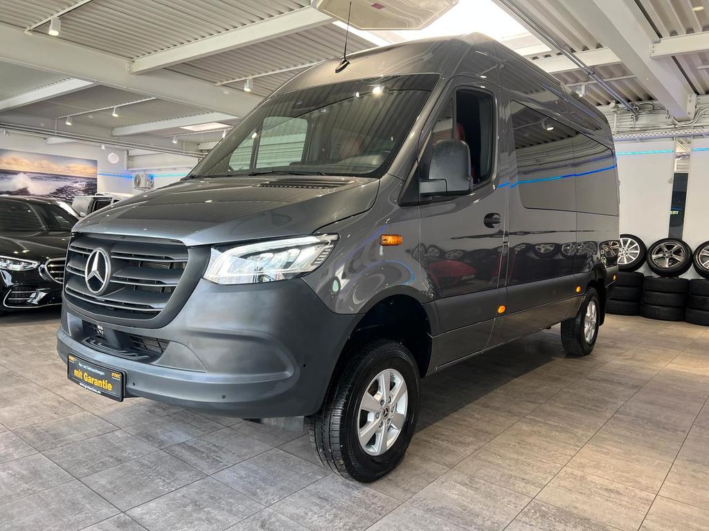 Mercedes-Benz SPRINTER 2023