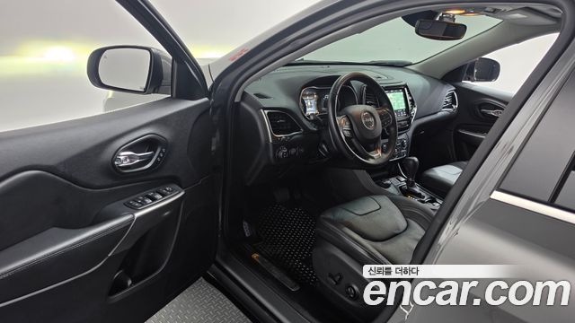 Jeep Cherokee 2021