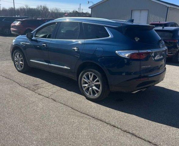 Buick Enclave 2023