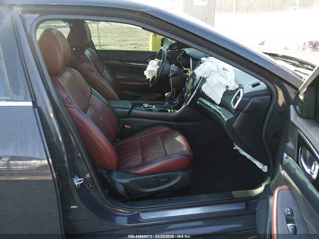 Nissan Maxima 2021