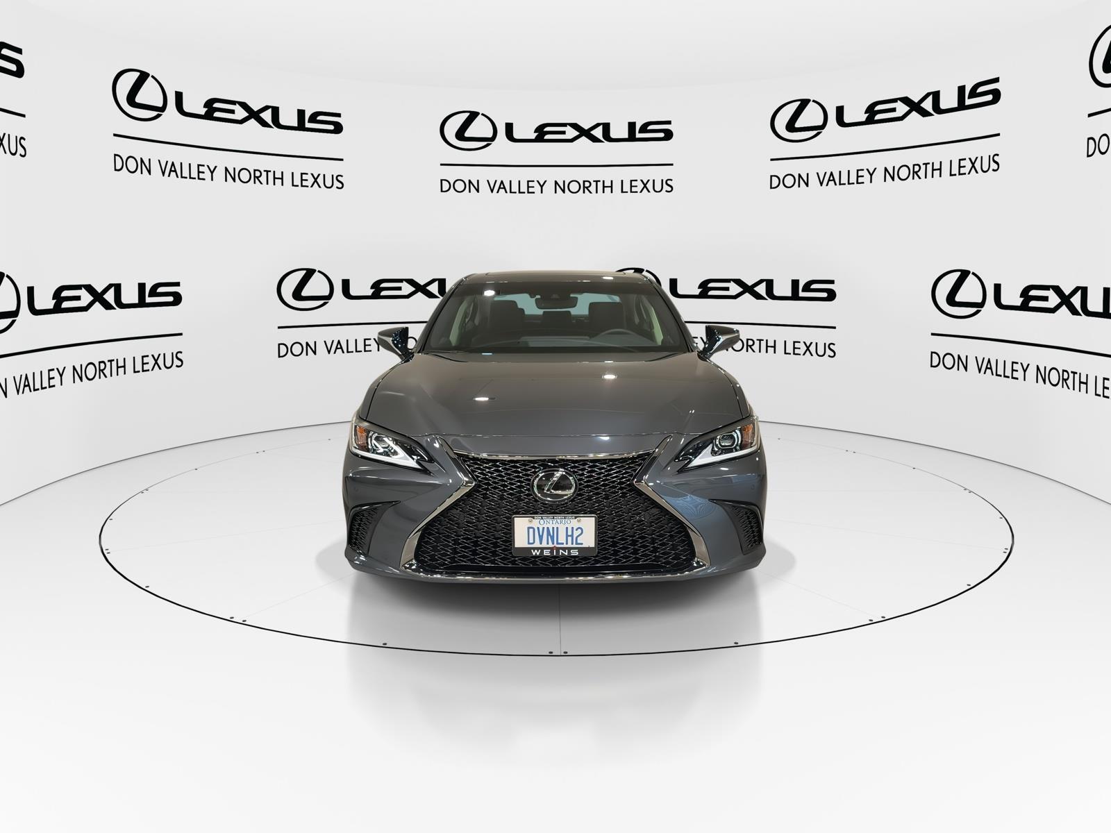 Lexus ES 2025