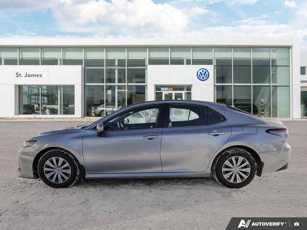 Toyota Camry 2021