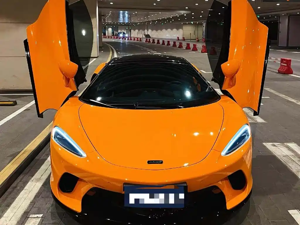 McLaren GT 2021