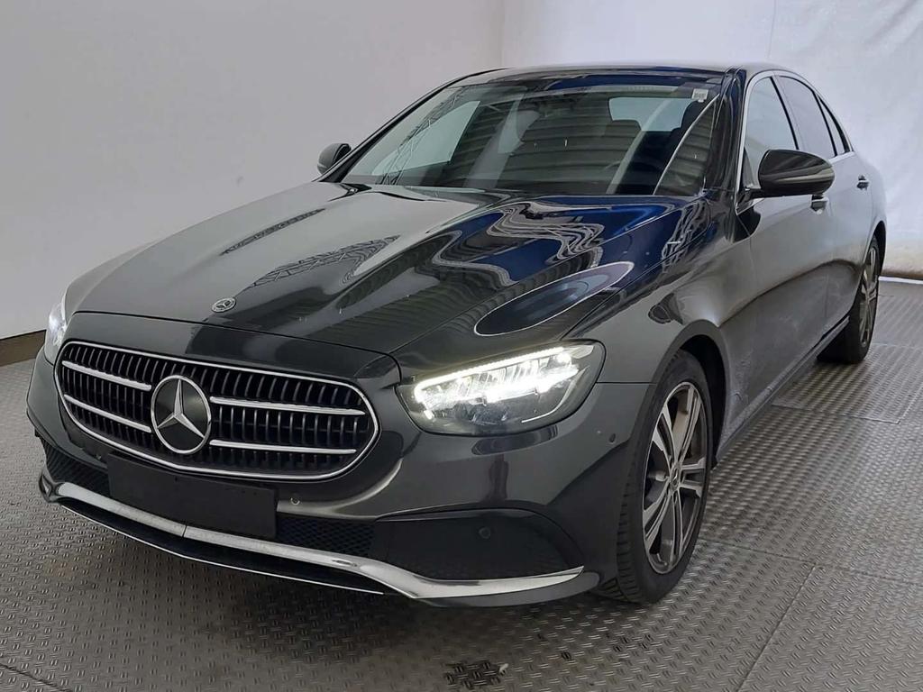 Mercedes-Benz E 200 2022