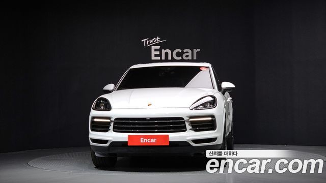 Porsche Cayenne 2021