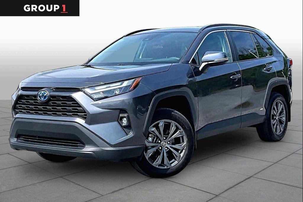 Toyota RAV4 2024
