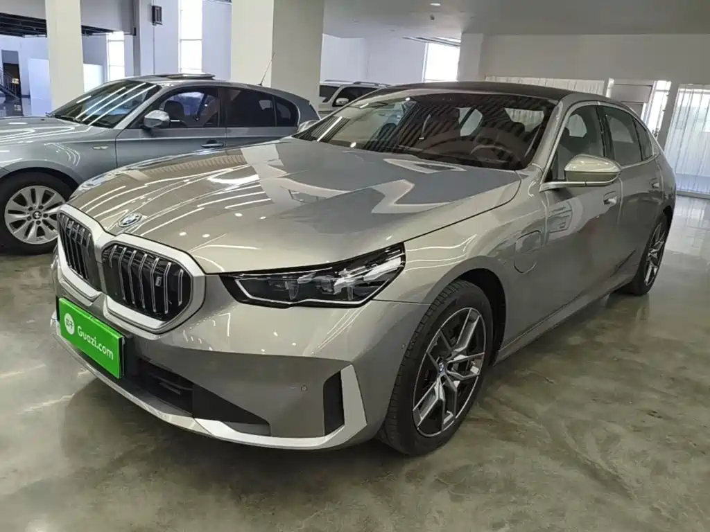 BMW i5 2026