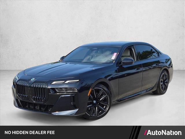 BMW 740 2023