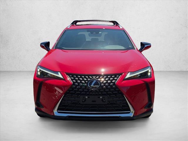 Lexus UX 2024