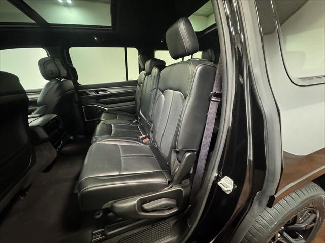 Jeep Wagoneer 2024