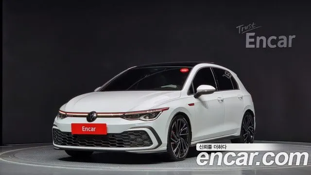 Volkswagen Golf 2024