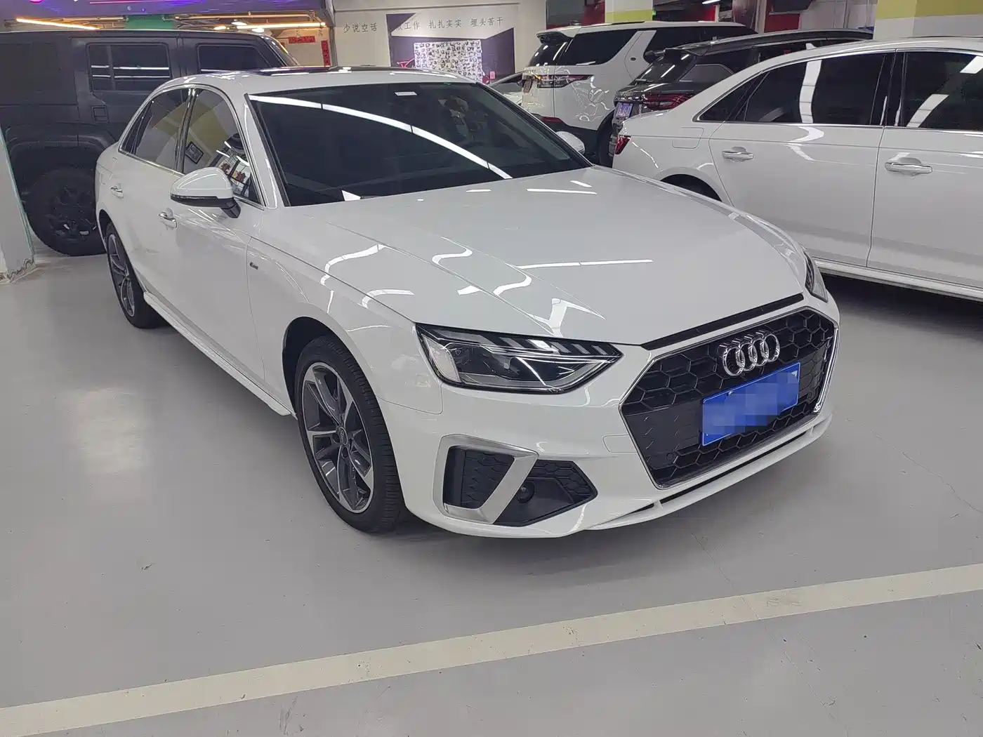 Audi A4 2024