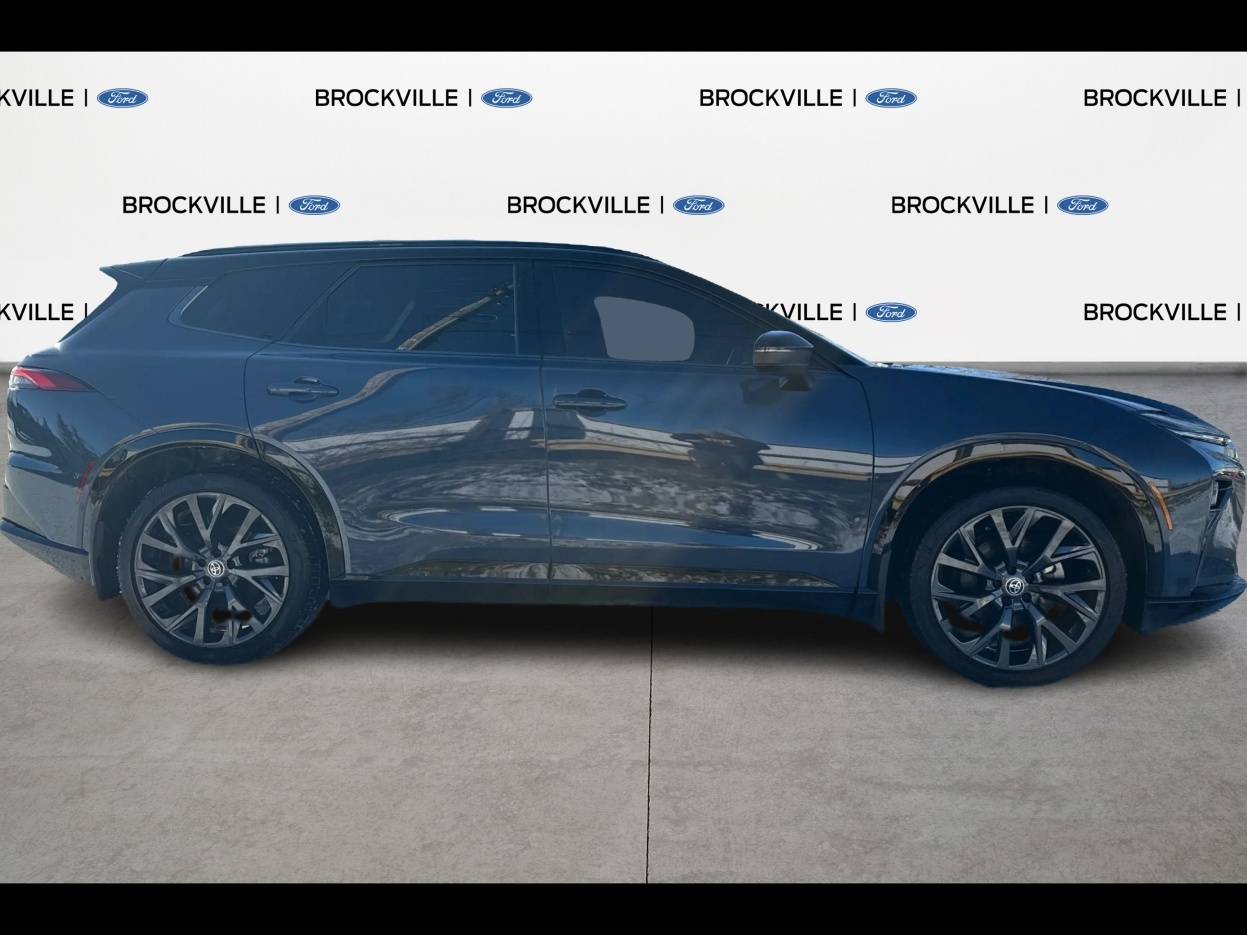 Toyota Crown 2025