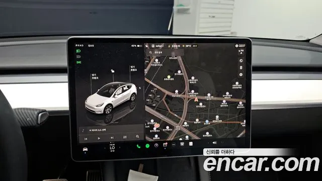Tesla Model Y 2023