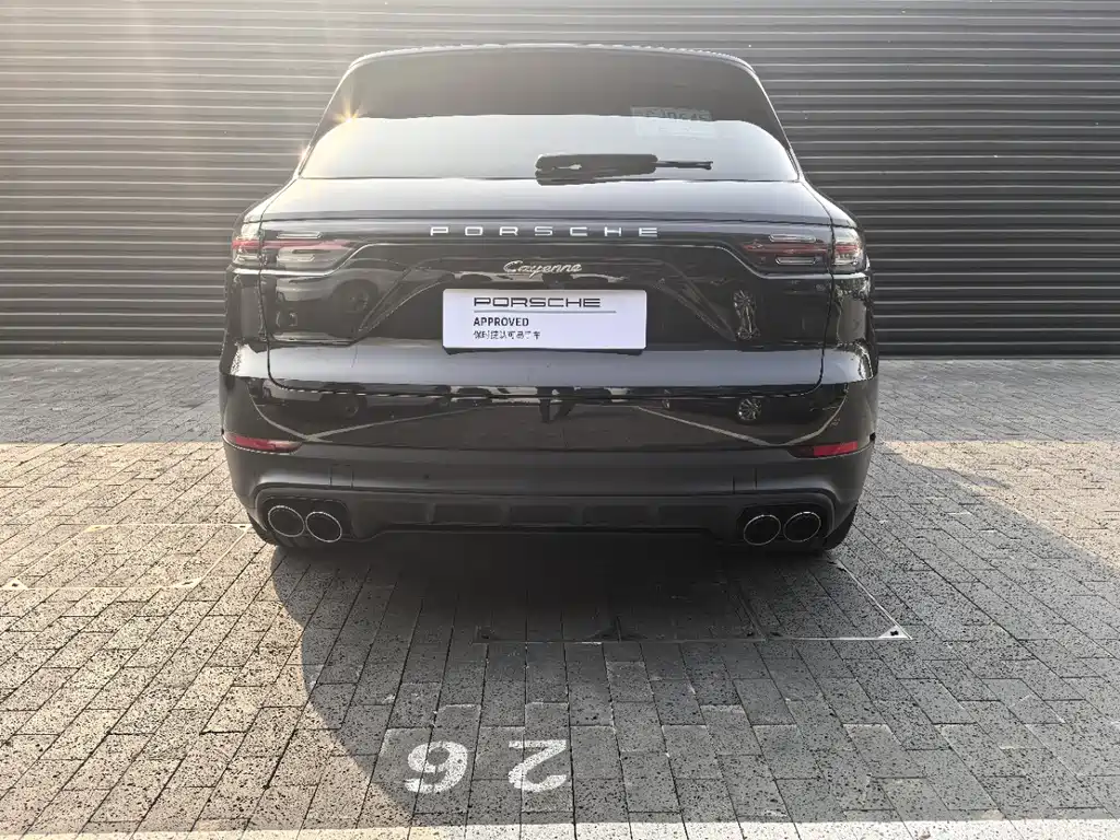 Porsche Cayenne 2022