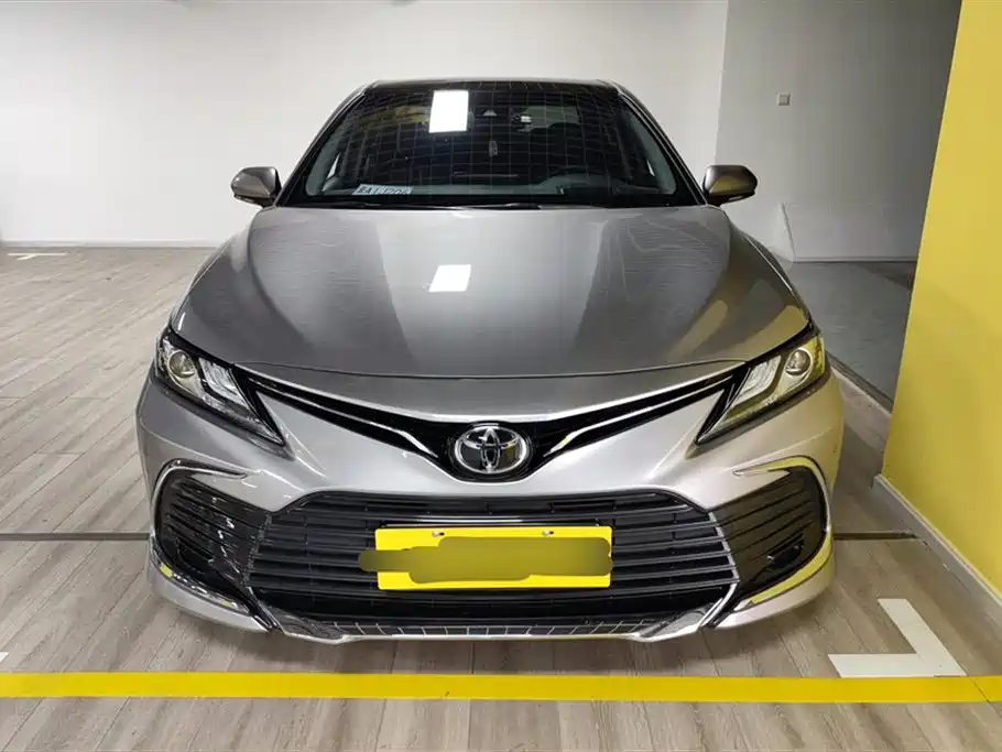 Toyota Camry 2023