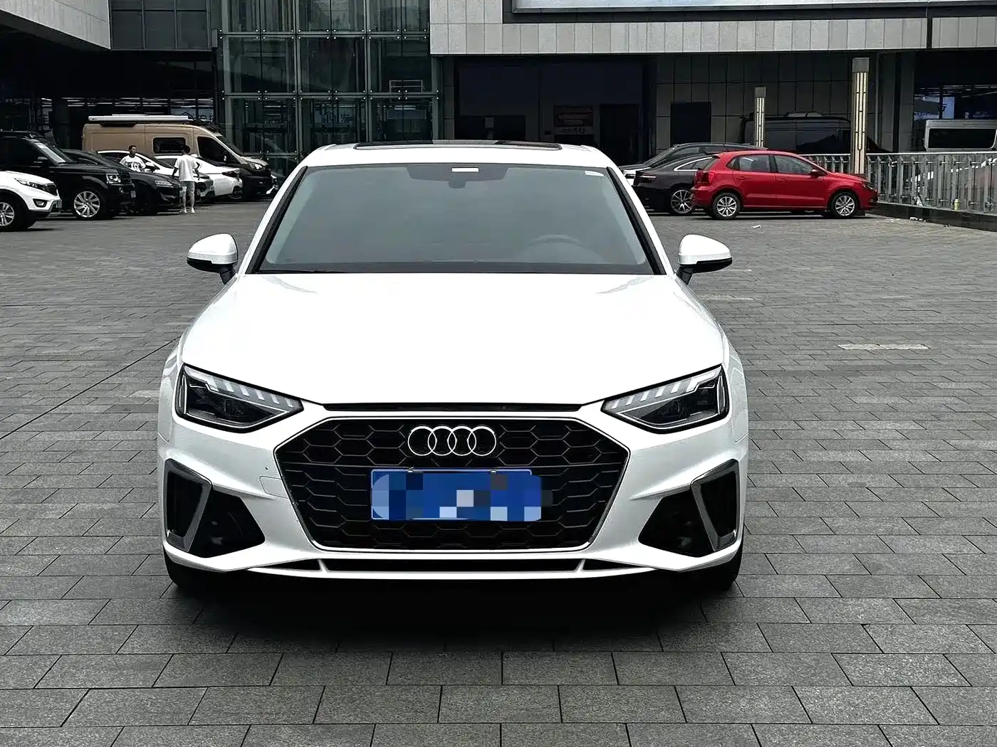 Audi A4 2024