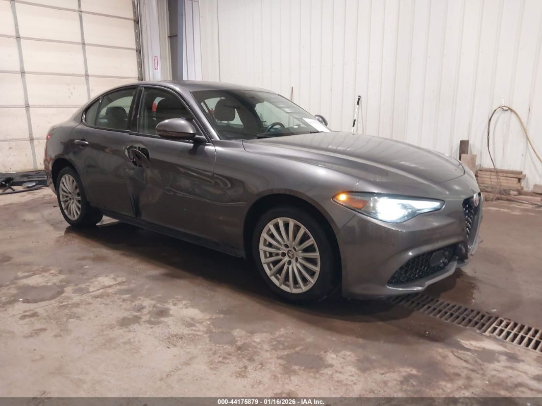 Alfa Romeo Giulia 2023