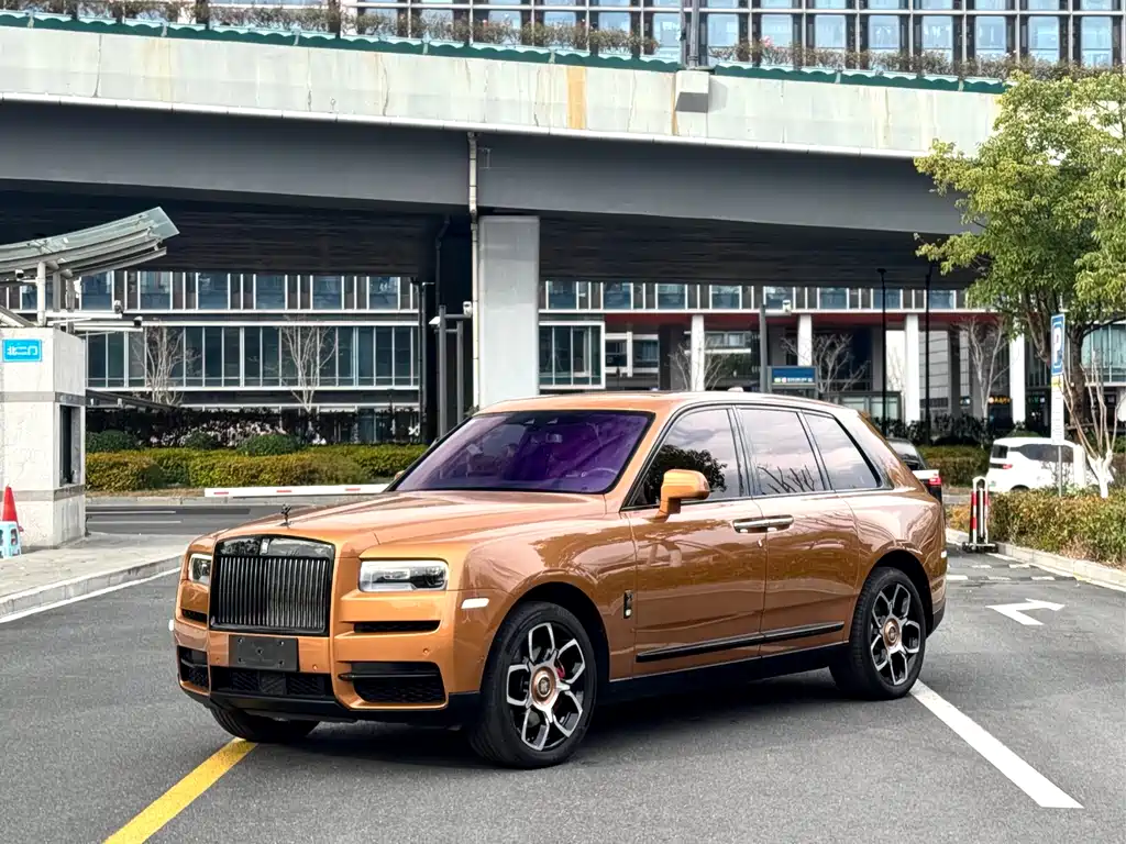 Rolls-Royce Cullinan 2021