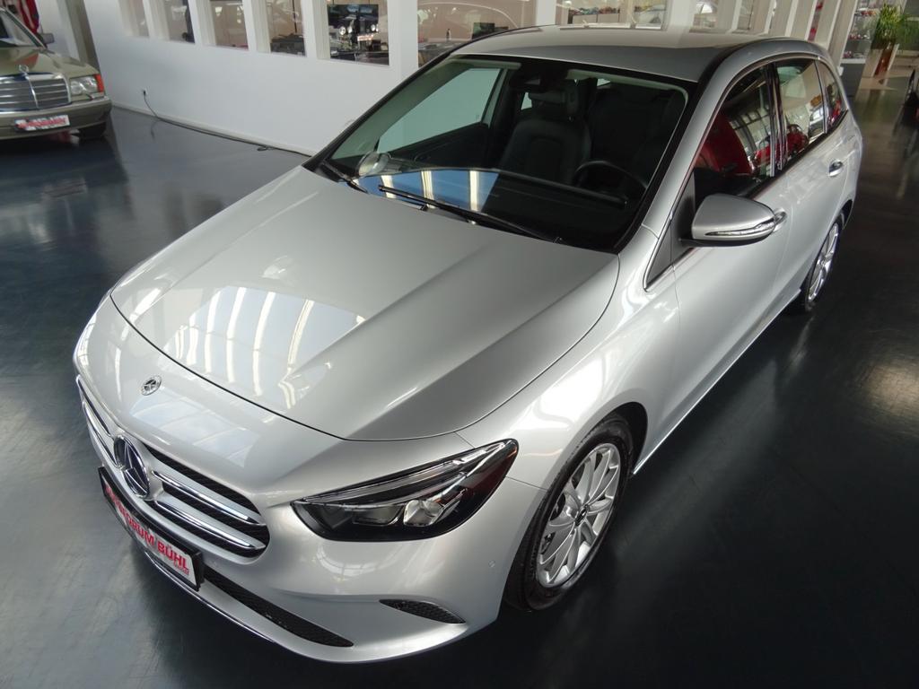 Mercedes-Benz B 200 2021