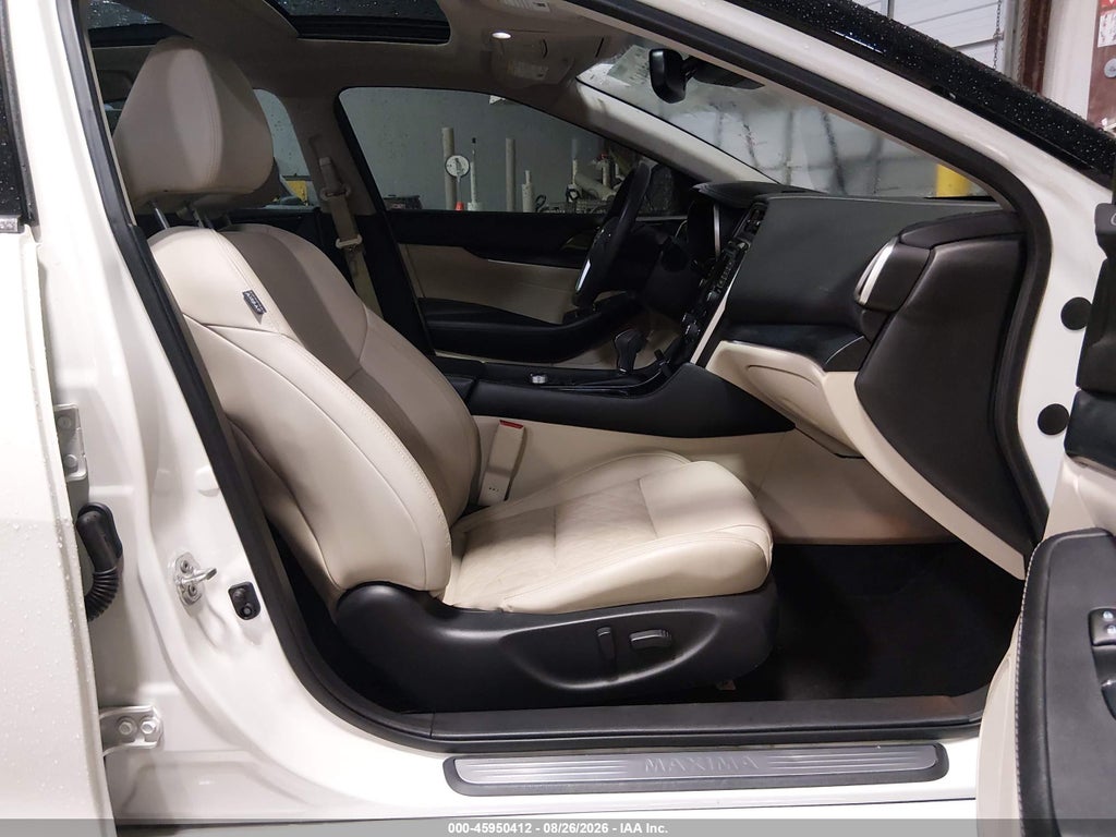 Nissan Maxima 2021