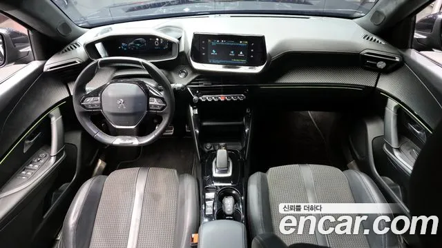 Peugeot 2008 2021