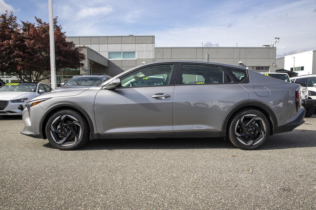 Kia K4 2025