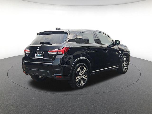 Mitsubishi Outlander Sport 2024