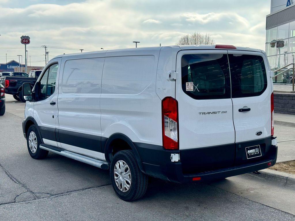 Ford Transit 2024