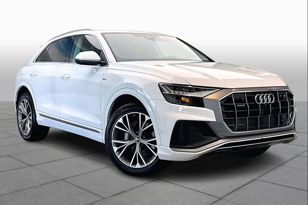 Audi Q8 2023