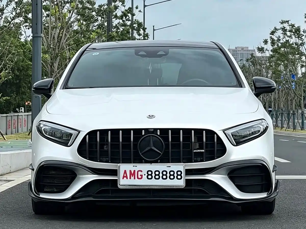 Mercedes-Benz A-Класс 2021