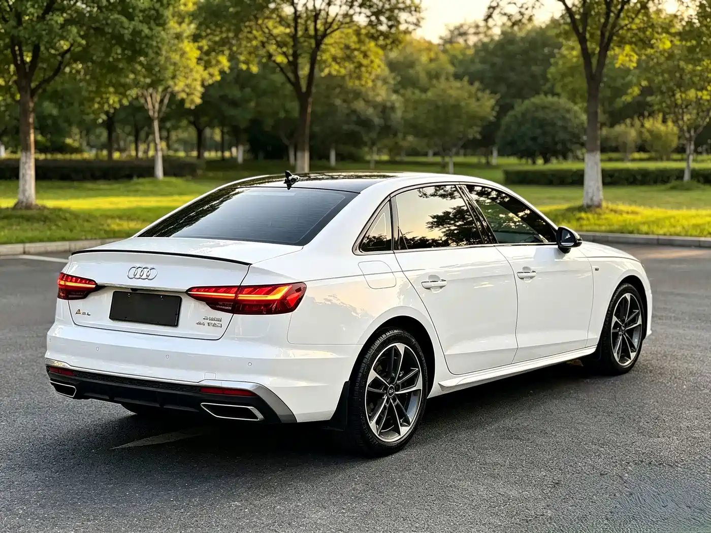 Audi A4 2023