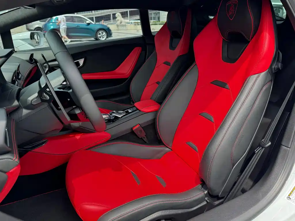 Lamborghini Huracán 2023