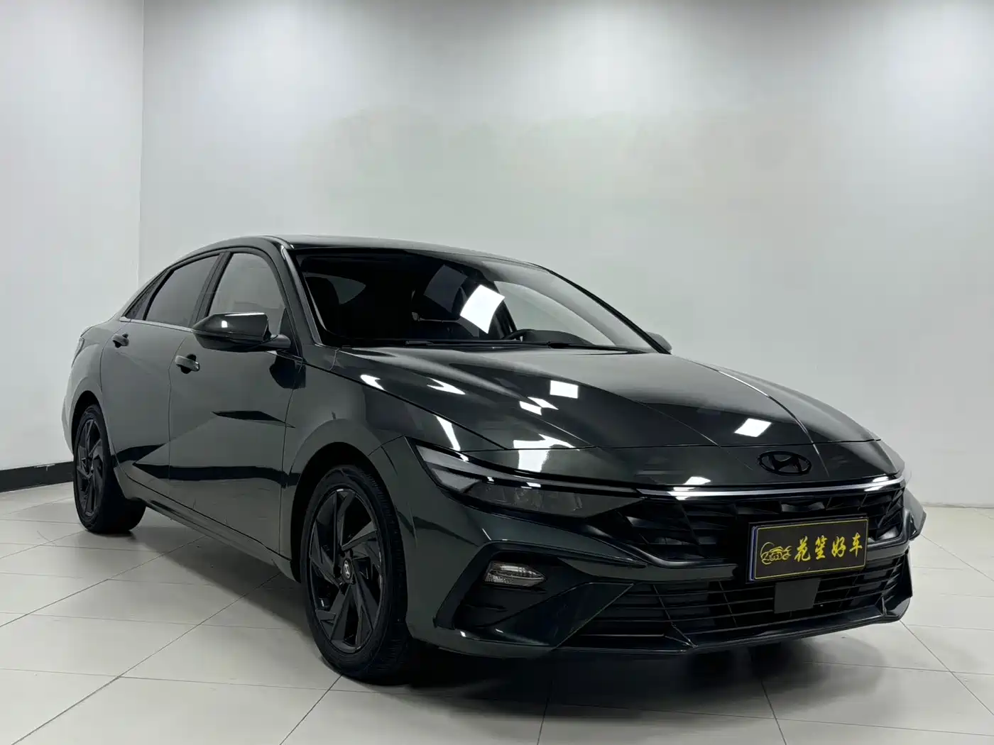 Hyundai Elantra 2023