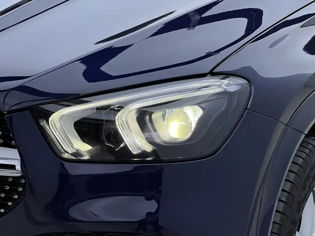 Mercedes-Benz GLE 2021