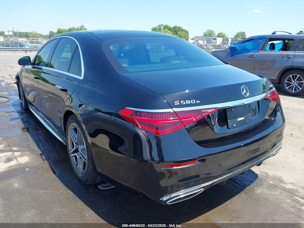 Mercedes-Benz S-Класс 2024