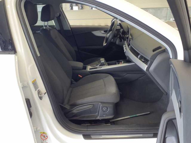 Audi A4 2023