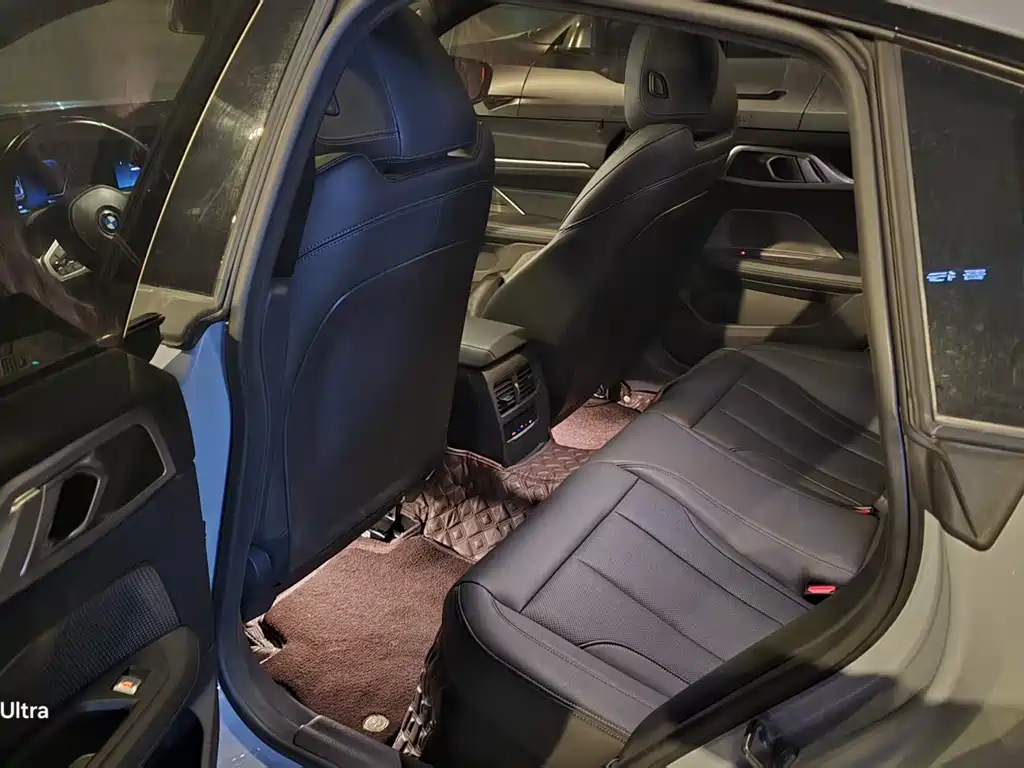 BMW i4 2023
