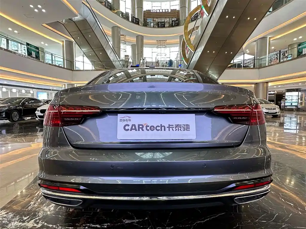 Audi A4 2021