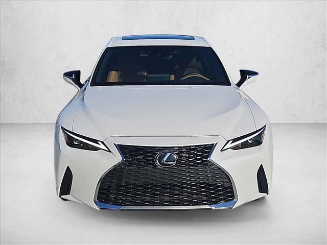 Lexus IS 300 2024